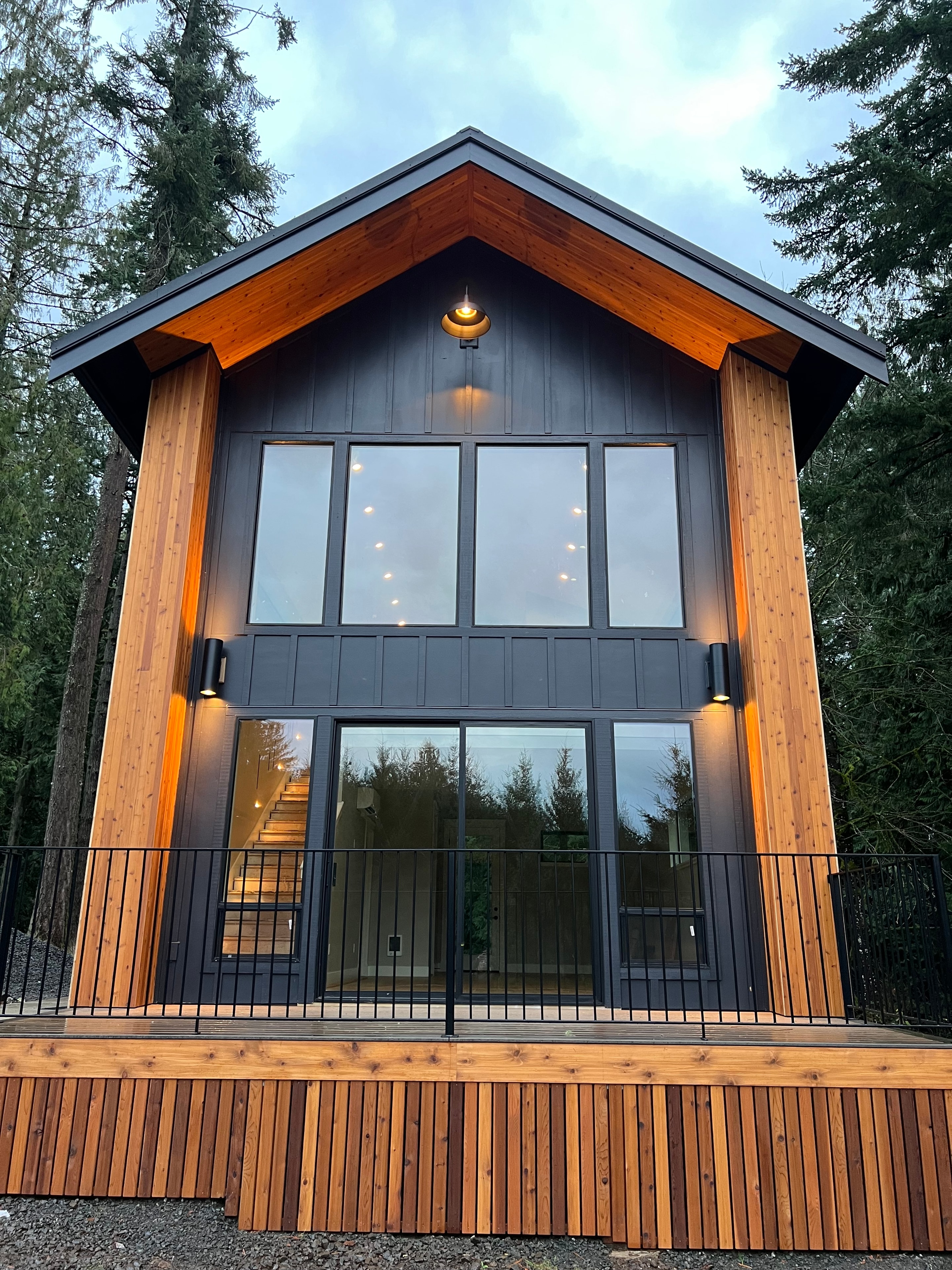 The Lake House — bridal suite and gathering space at Lake Margaret